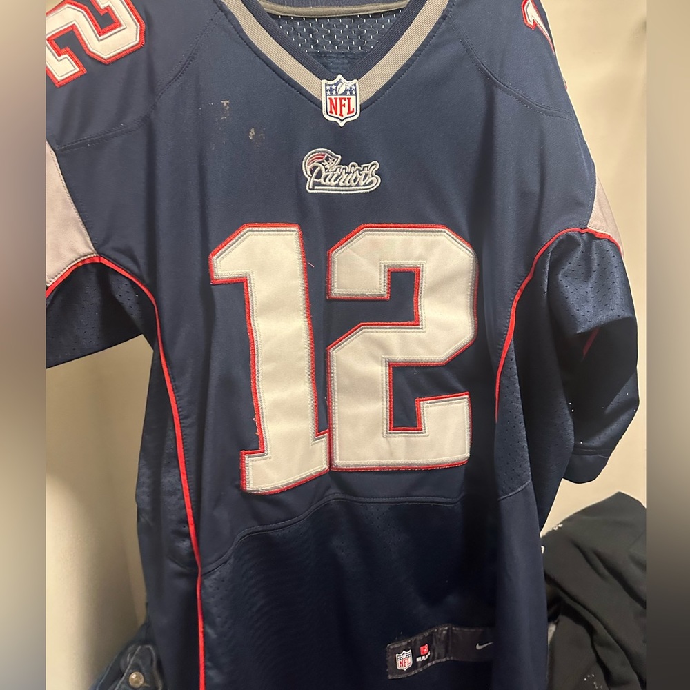Brady reg season jersey size 40